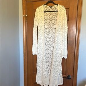 Ivory Lace Long Sleeve Crochet Cardigan - Size L